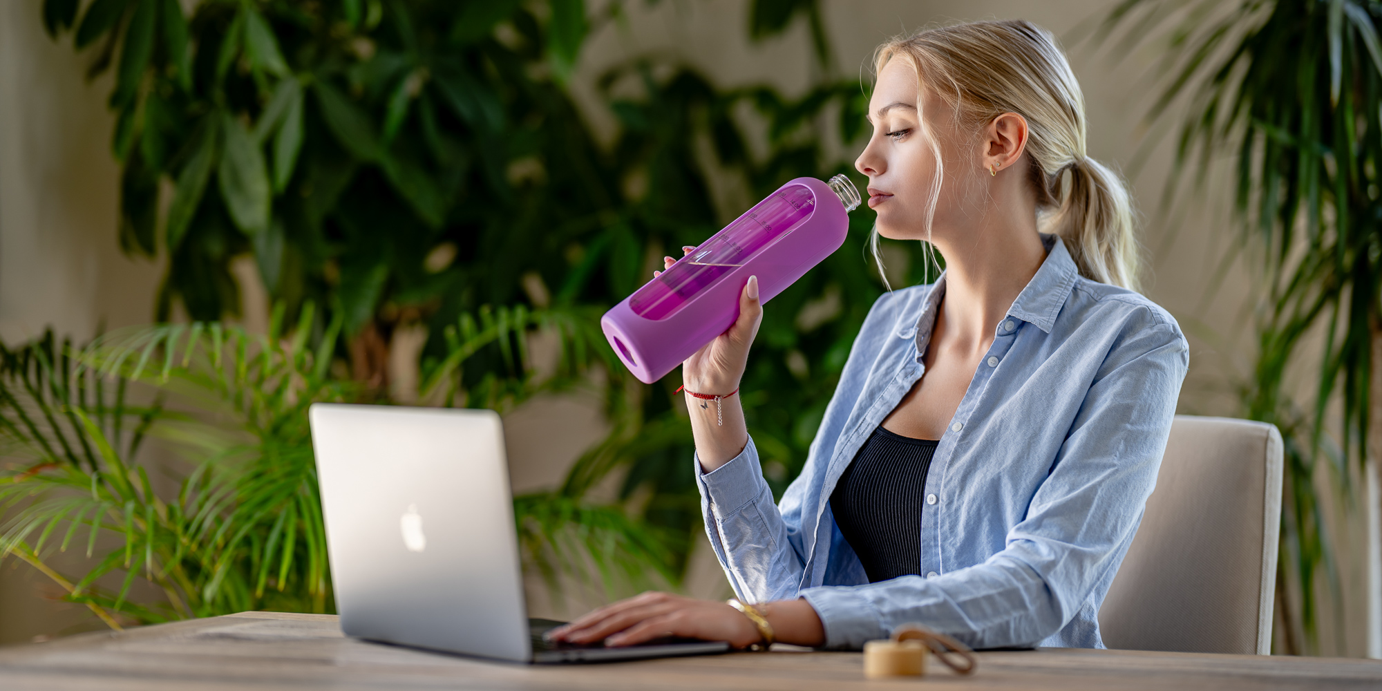 Butelka szklana KiCA Hydro Glass 1000 ml - fioletowa